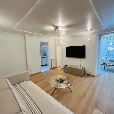 Hyper Centre - Halles - Terrasse Apartment